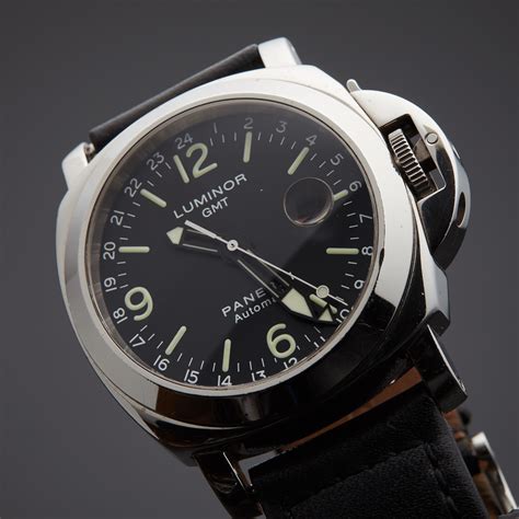 luminor gmt panerai automatic 200m|Panerai Luminor gmt 44mm price.